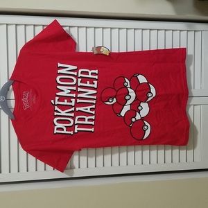 Pokemon tshirt M